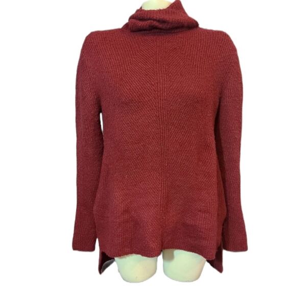 SWEATER SALE 3/$30 Sweet Romeo Burgundy Turtleneck Sweater Size XS - Picture 4 of 4